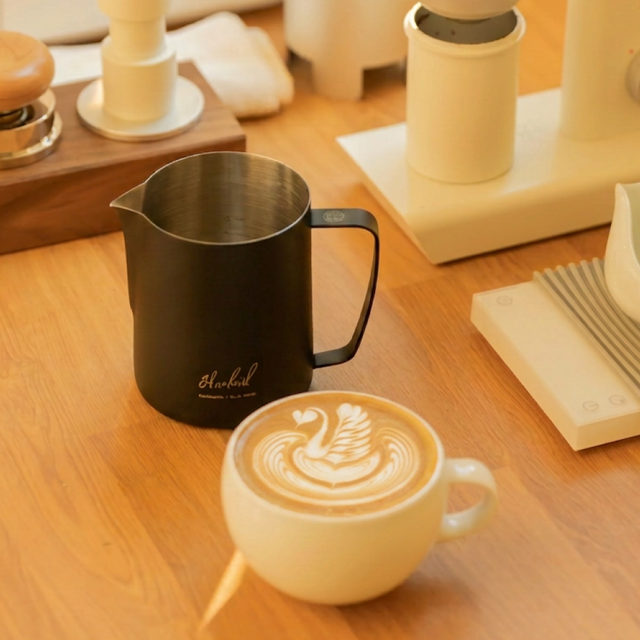 Timemore x Hiroki Ito Daruma Latte Art Pitcher