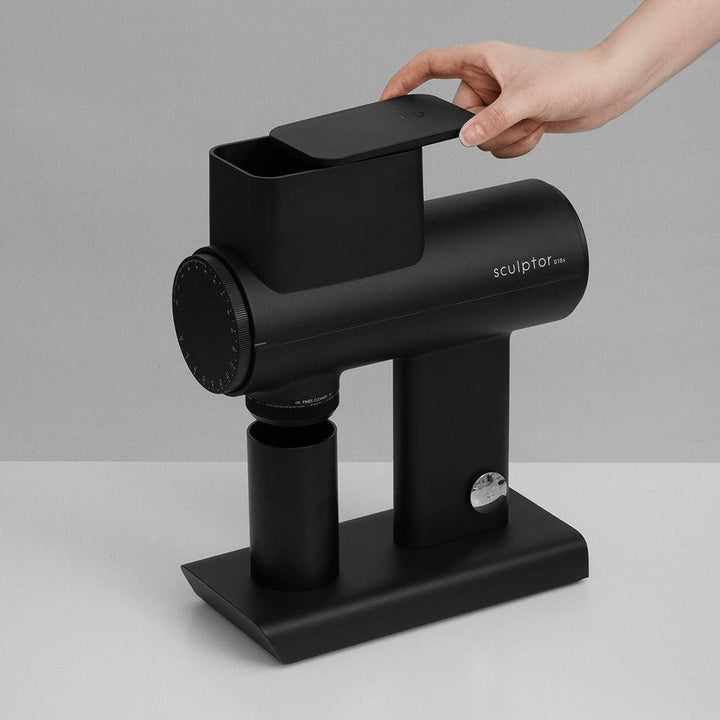 hopper-for-sculptor-